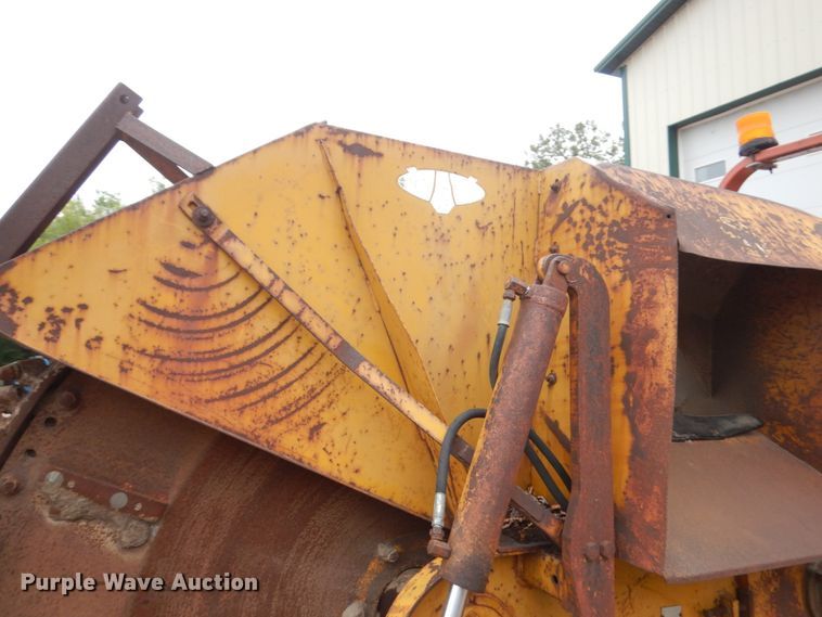 image for item KK9030 Ditch Witch 6510  rock saw