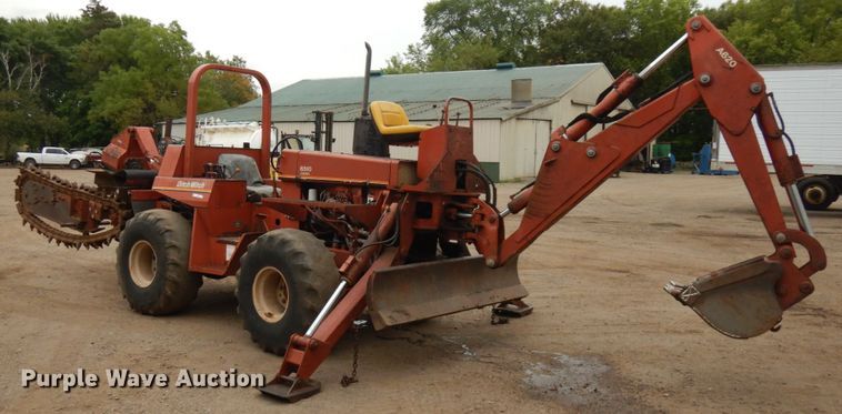 image for item KK9031 1989 Ditch Witch 6510  trencher