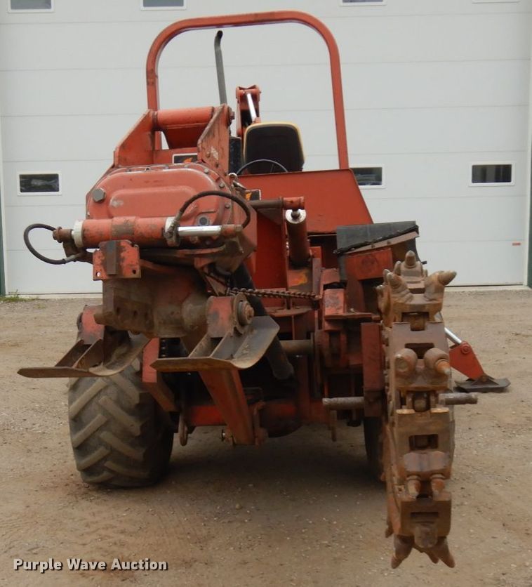 image for item KK9031 1989 Ditch Witch 6510  trencher