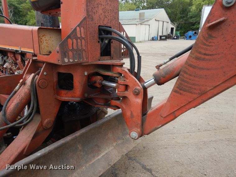 image for item KK9031 1989 Ditch Witch 6510  trencher