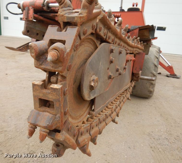 image for item KK9031 1989 Ditch Witch 6510  trencher