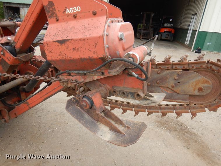 image for item KK9031 1989 Ditch Witch 6510  trencher