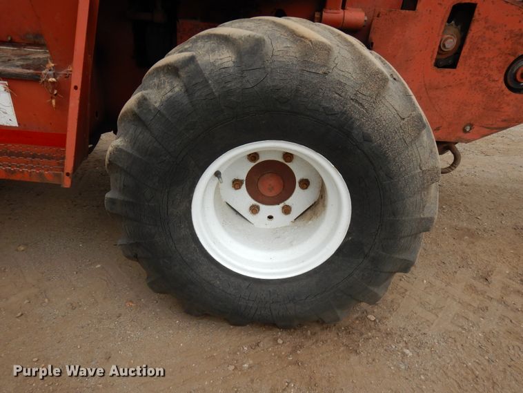 image for item KK9031 1989 Ditch Witch 6510  trencher