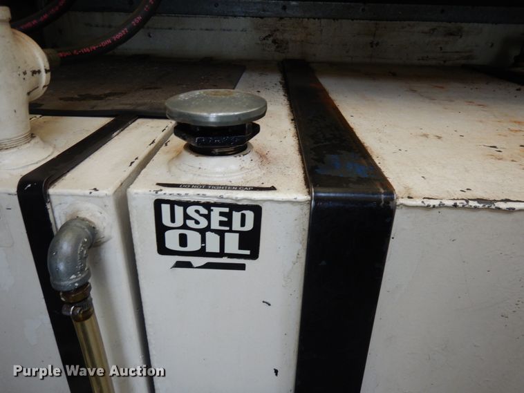 image for item KK9032 2001 Sterling Acterra  fuel / lube truck