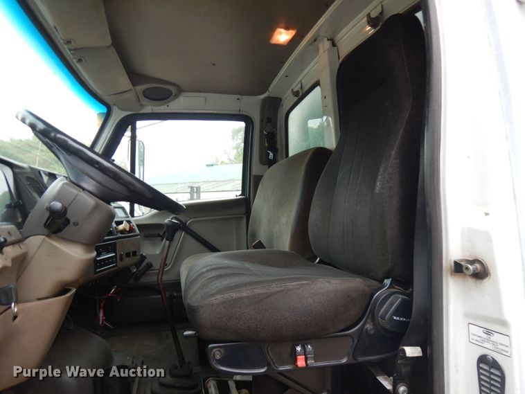 image for item KK9032 2001 Sterling Acterra  fuel / lube truck