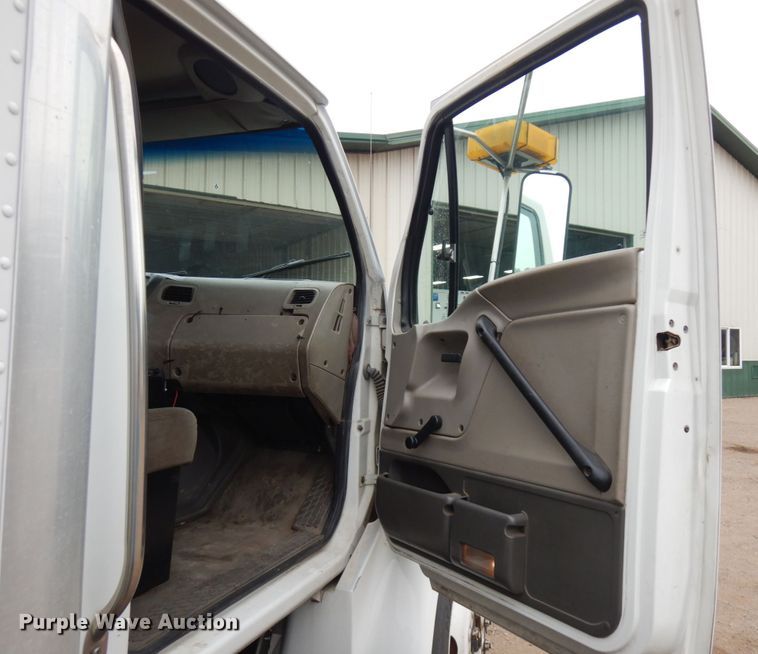 image for item KK9032 2001 Sterling Acterra  fuel / lube truck