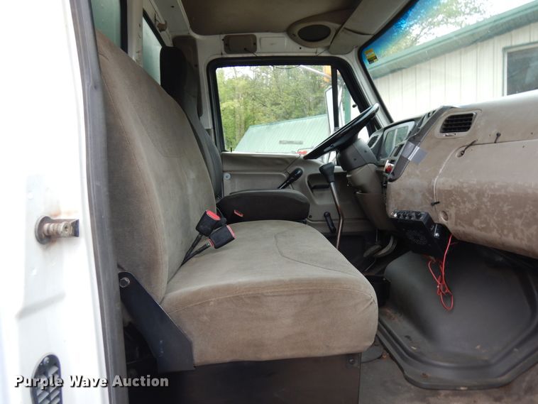 image for item KK9032 2001 Sterling Acterra  fuel / lube truck