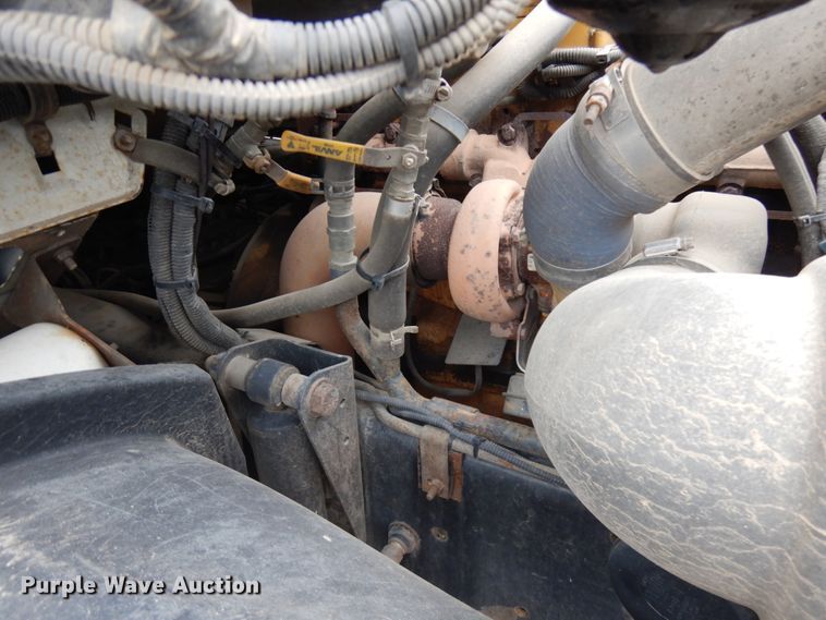 image for item KK9032 2001 Sterling Acterra  fuel / lube truck