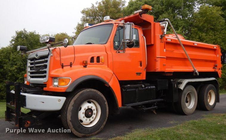 image for item KK9037 2002 Sterling LT9500  dump truck