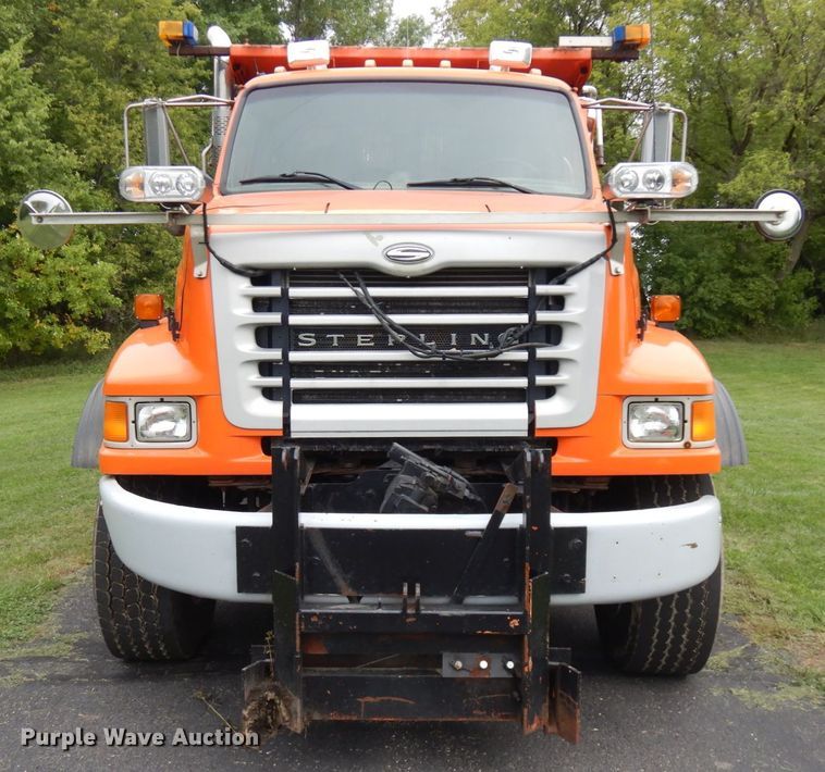 image for item KK9037 2002 Sterling LT9500  dump truck