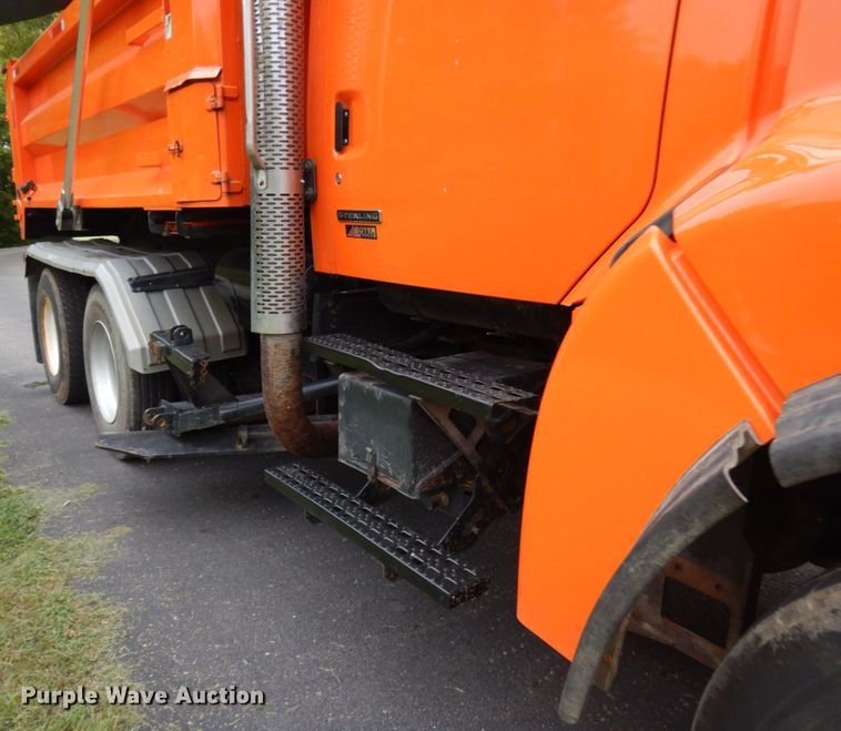image for item KK9037 2002 Sterling LT9500  dump truck
