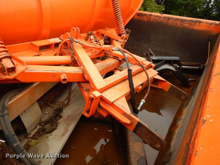 image for item KK9037 2002 Sterling LT9500  dump truck