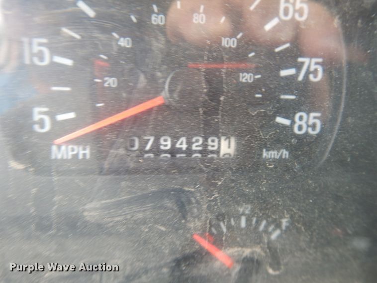 image for item KK9037 2002 Sterling LT9500  dump truck