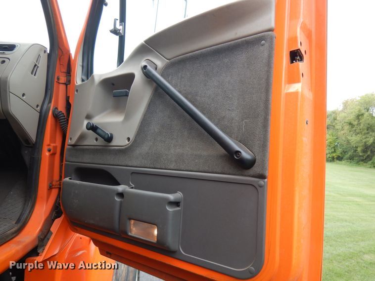 image for item KK9037 2002 Sterling LT9500  dump truck