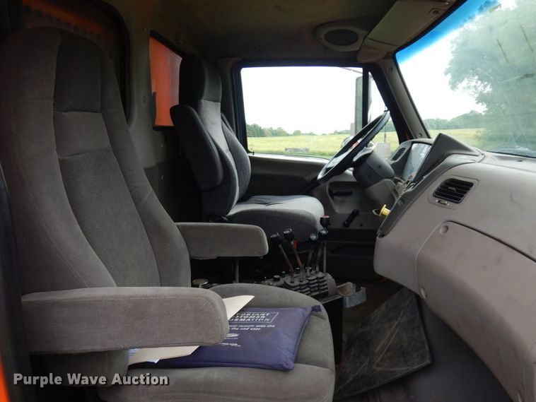 image for item KK9037 2002 Sterling LT9500  dump truck