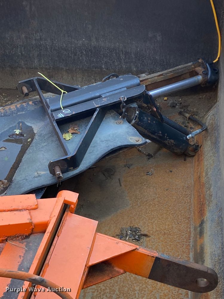 image for item KK9037 2002 Sterling LT9500  dump truck