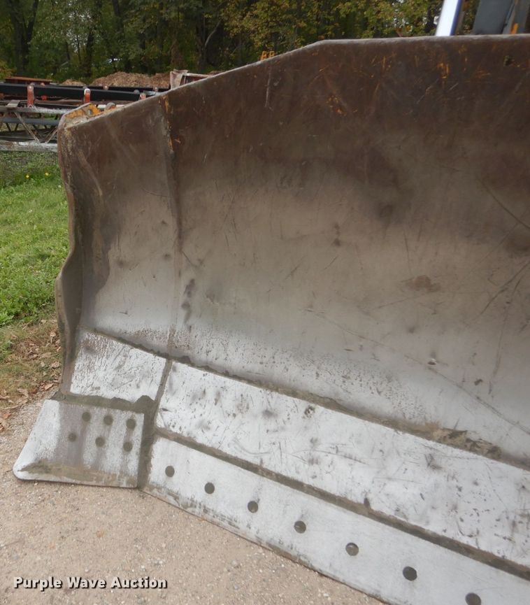 image for item KO9716 1996 Komatsu D65EX-12  dozer