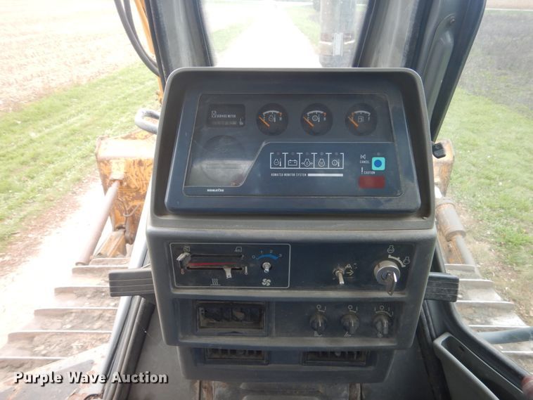 image for item KO9716 1996 Komatsu D65EX-12  dozer