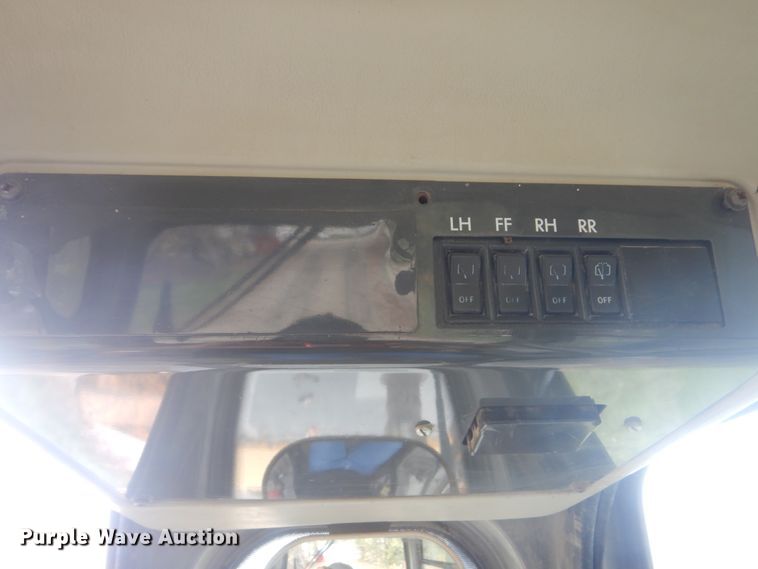 image for item KO9716 1996 Komatsu D65EX-12  dozer