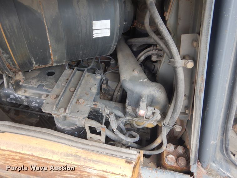 image for item KO9716 1996 Komatsu D65EX-12  dozer