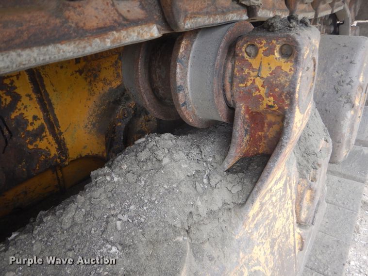 image for item KO9716 1996 Komatsu D65EX-12  dozer