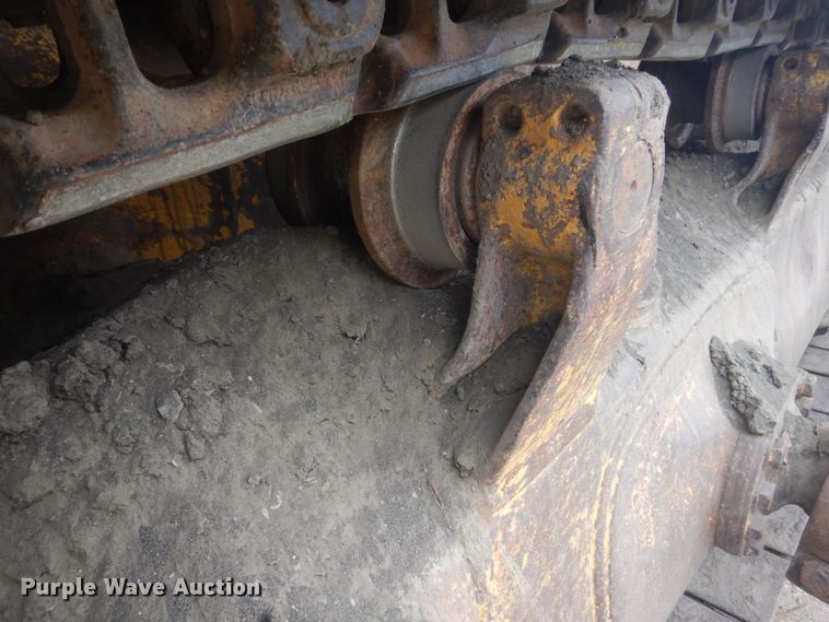 image for item KO9716 1996 Komatsu D65EX-12  dozer