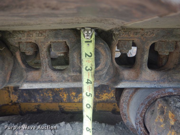 image for item KO9716 1996 Komatsu D65EX-12  dozer