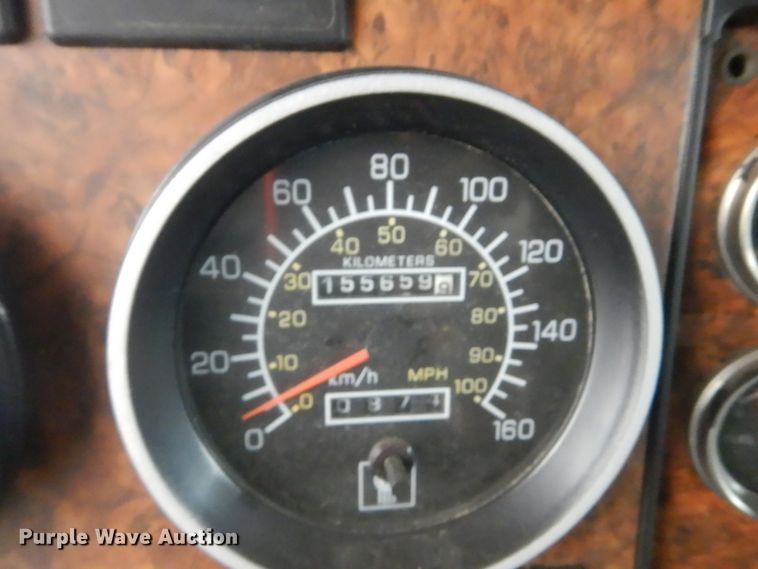 image for item KO9717 2005 Kenworth T800B  truck cab and chassis