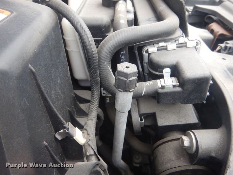 image for item KO9718 2015 Ford F450 Super Duty XLT  truck cab and chassis