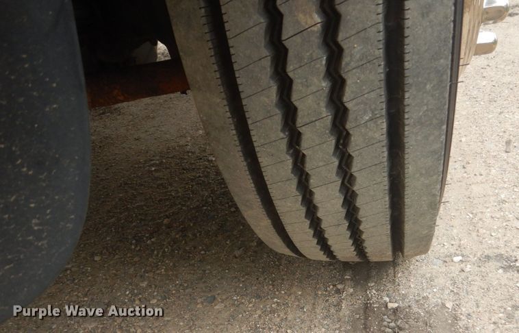 image for item KO9718 2015 Ford F450 Super Duty XLT  truck cab and chassis