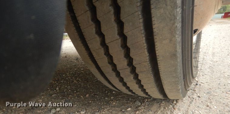 image for item KO9718 2015 Ford F450 Super Duty XLT  truck cab and chassis