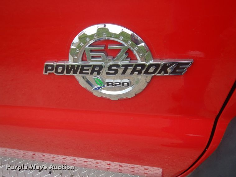 image for item KO9718 2015 Ford F450 Super Duty XLT  truck cab and chassis