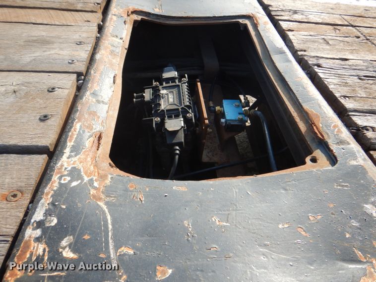 image for item DG1737 2006 Ledwell LW48HT2-10-PB  drop deck equipment trailer