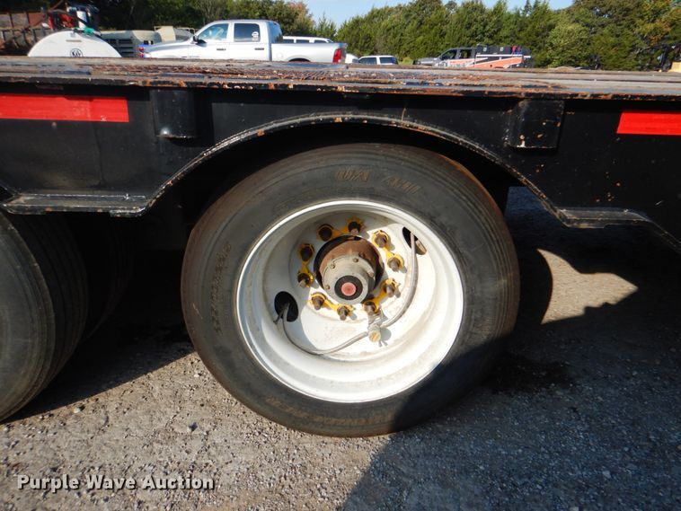 image for item DG1737 2006 Ledwell LW48HT2-10-PB  drop deck equipment trailer