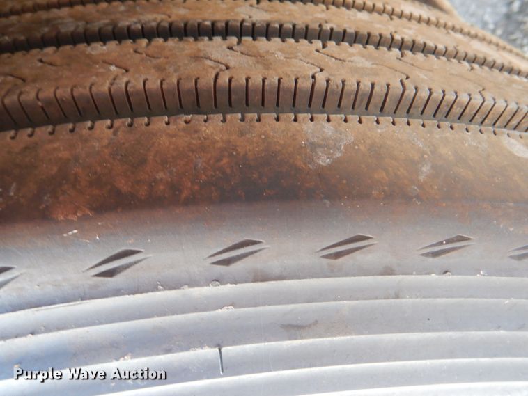 image for item DG1737 2006 Ledwell LW48HT2-10-PB  drop deck equipment trailer