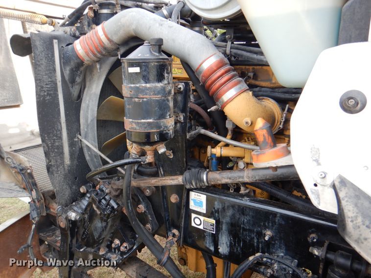 image for item DG1745 2006 Kenworth T800  semi truck