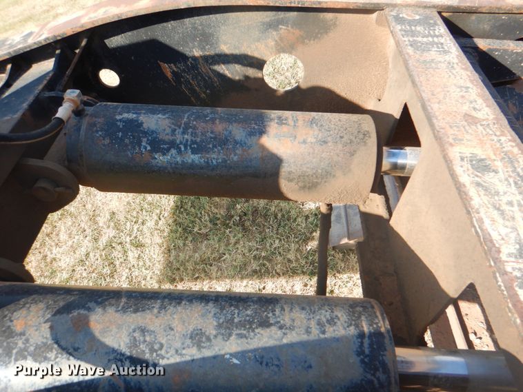 image for item DG1843 1995 Fontaine  lowboy equipment trailer