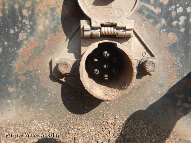 image for item DG1843 1995 Fontaine  lowboy equipment trailer