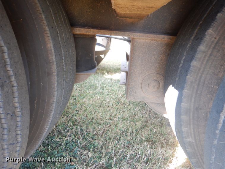 image for item DG1843 1995 Fontaine  lowboy equipment trailer