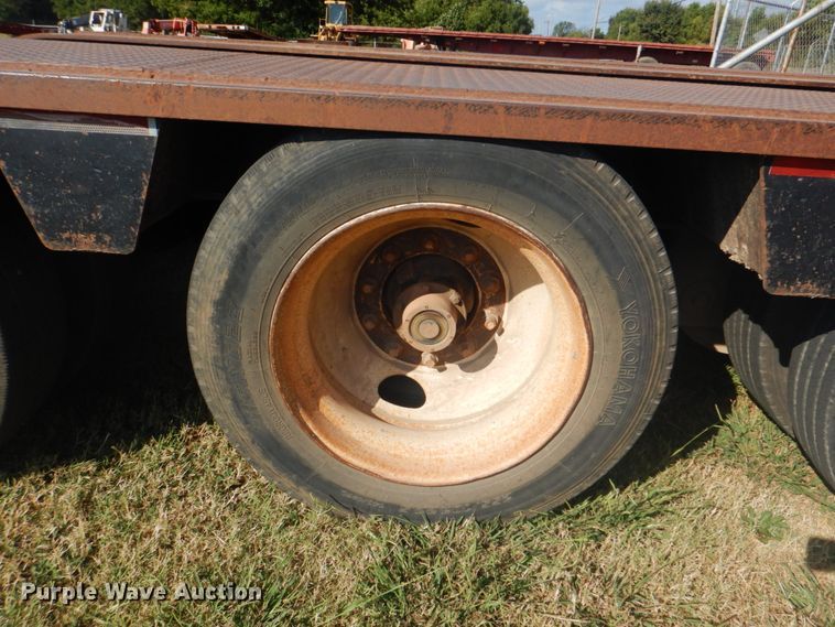 image for item DG1843 1995 Fontaine  lowboy equipment trailer