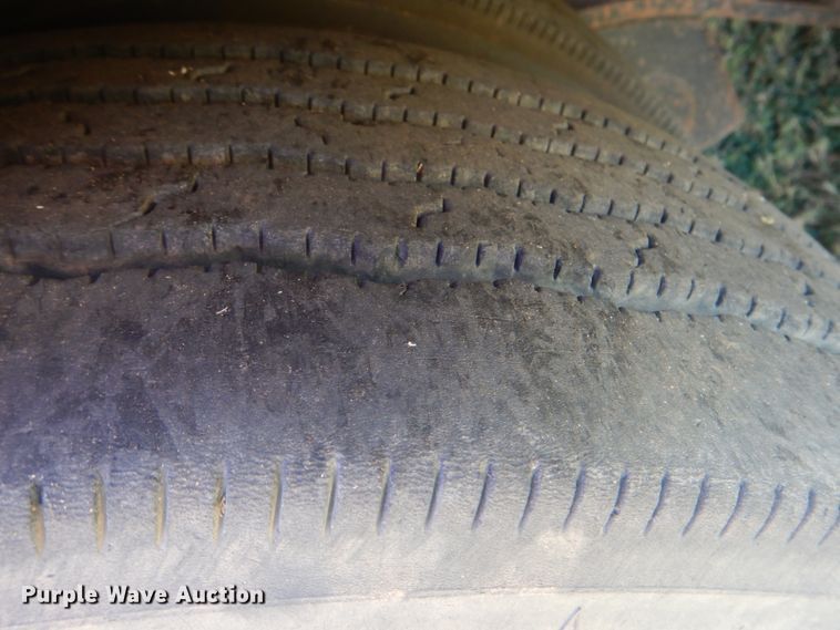 image for item DG1843 1995 Fontaine  lowboy equipment trailer