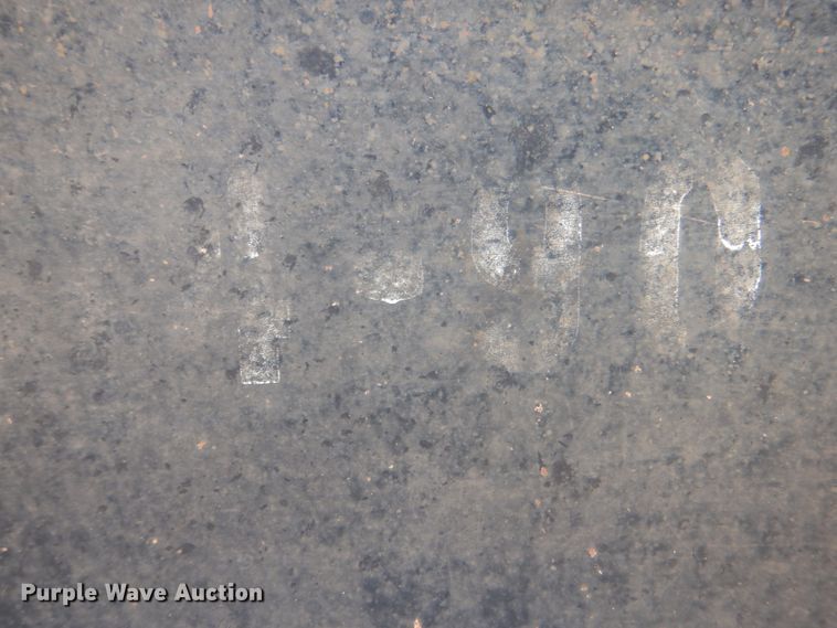 image for item DG1843 1995 Fontaine  lowboy equipment trailer