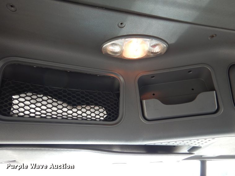 image for item DJ7299 2013 Freightliner Cascadia 125  semi truck