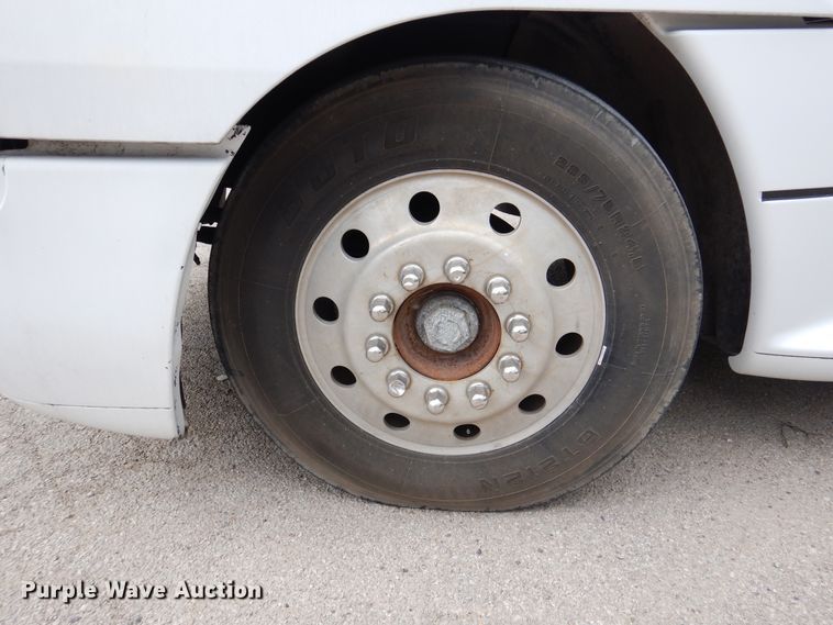 image for item DJ7301 2000 Freightliner Century Class  flatbed truck