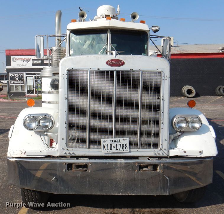 image for item DK8227 1985 Peterbilt 359  tank truck