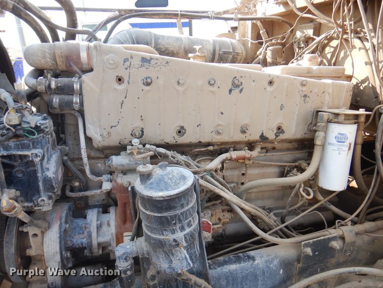 image for item DK8227 1985 Peterbilt 359  tank truck