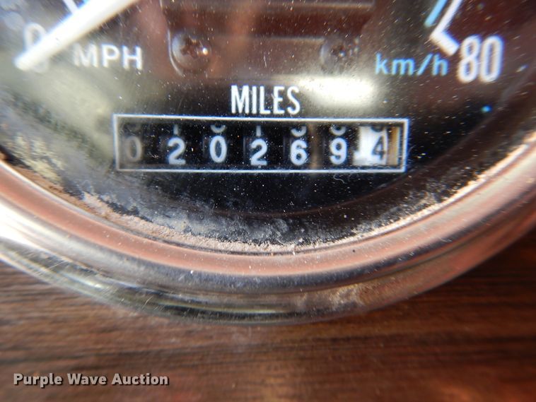 image for item DK8227 1985 Peterbilt 359  tank truck