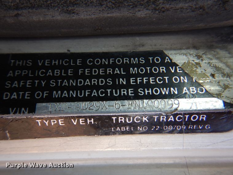 image for item DK8227 1985 Peterbilt 359  tank truck