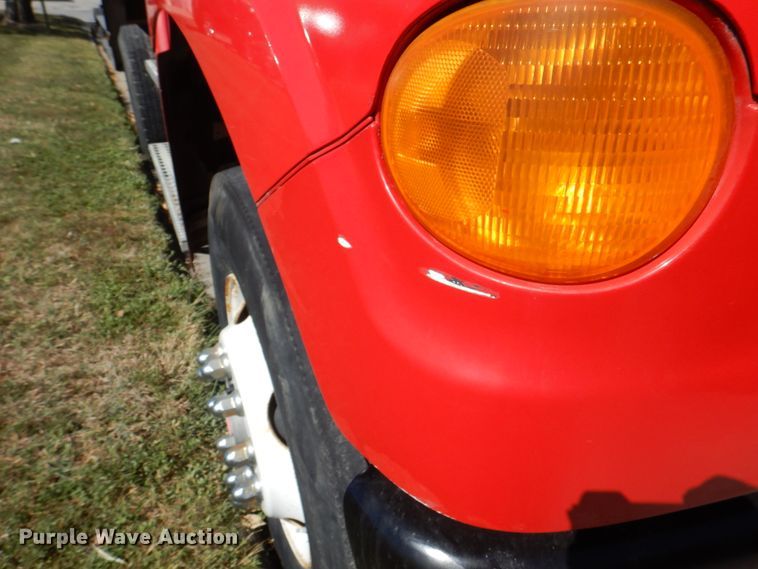 image for item DL0169 1999 Sterling L7501  semi truck