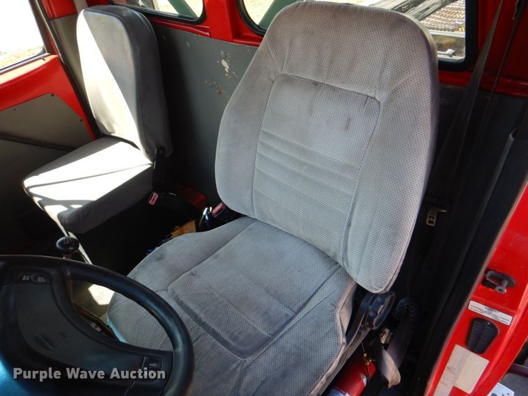 image for item DL0169 1999 Sterling L7501  semi truck